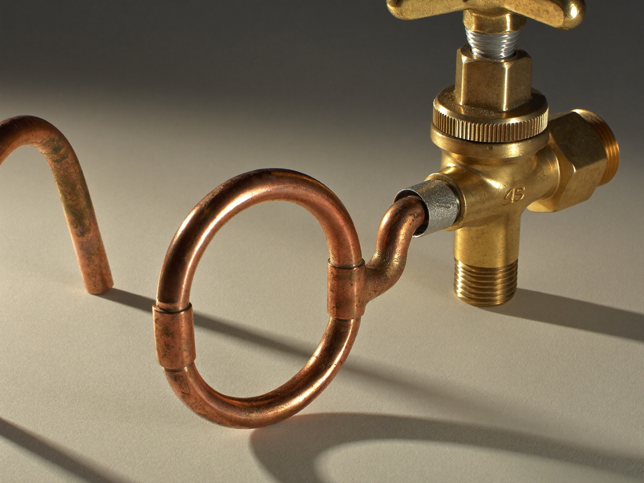 Copper pipe fittings and a shutoff valve